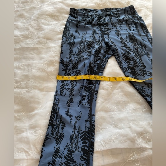 Athletic Womens Medium 10 Periwinkle/Black Leggings - Picture 5 of 11